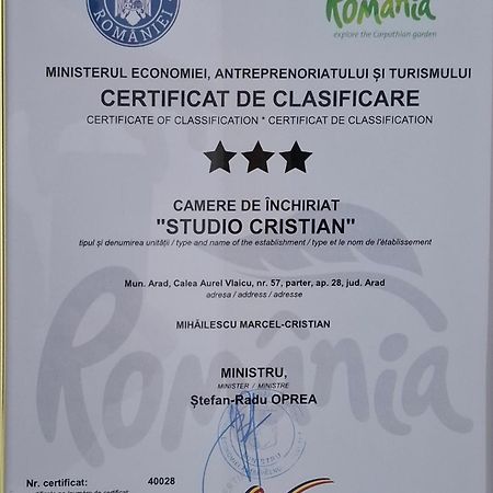 Studio Cristian 아라드 외부 사진